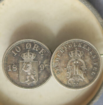 Norway 10 ore 1897 patr mde into broach - coin jewellery