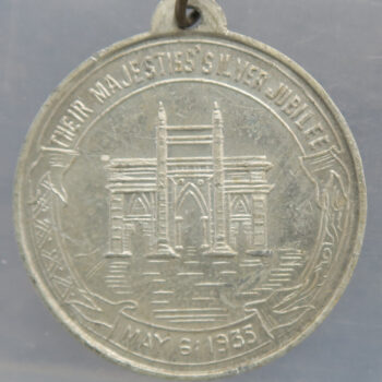 India jubilee of George V 1911-35 Aluminium souvenir medal rev. Gateway of India