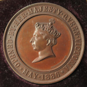 MB109089 GB bronze medal Victoria opened Liverpool International Exhibition of Navigation 1886 superb