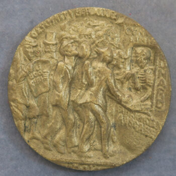 MB109129 WW1 Sinking of the Lusitania satirical medal by Goetz English version in brass 1915 - rare