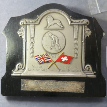 MB109263 GB Switzerland Medal plaque 1946 winter sports meeting Wembley & Davos Ice Hockey Clubs