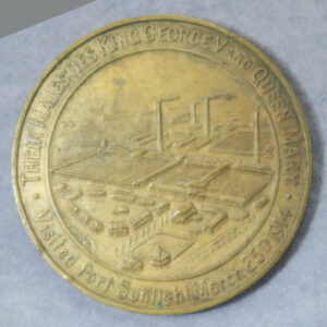 King George V visit to Port Sunlight 1914 bronze medal by Elkington - view of factories