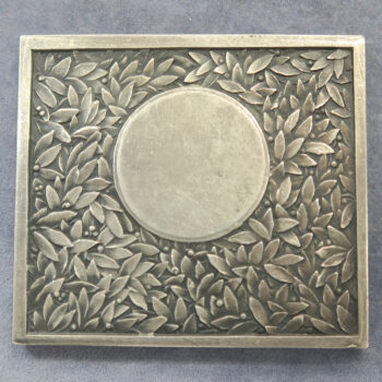 France Fencing - 1925-40 period Deco style plaque for use as a prize, maker Fraisse. silvered bronze 60x54mm