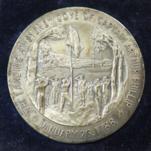 MB110072 Australia's 150th Anniversary Landing at Sydney Cove medal 1788-1938 Captain Arthur Philip