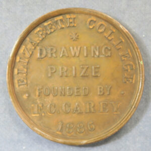 Elizabeth College F.C. Carey bronze prize medal for Drawing 1886 with rev. Carey family Arms - GuernseyElizabeth College F.C. Carey bronze prize medal for Drawing 1886 with rev. Carey family Arms - Guernsey