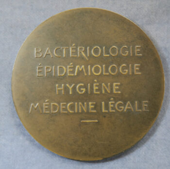 MB110078 France, Medicine. bronze medal of L H Thoinot bacteriologist 1907 by Champeil