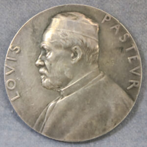 MB110083 France Creation of Institut Pasteur 1888 small silver medal Microbiology.