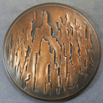 MB110093 France Belo artist and sculptor by Chauvenet 3 heads. Formes Musiques copper medal 1970