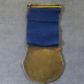MB110109 Puzzle? Northumberland & Durham President’s badge 1935 N&D CASA Shipbuilding related?