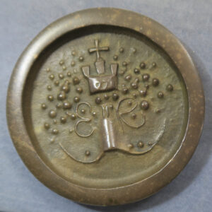 MB110115 GB Queen Elizabeth II Silver Jubilee 1977 quirky cast bronze commemorative art medal