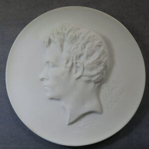 MB110121 Germany Young Man after David d’Angers 1834 Staatliche Museen Berlin DDR Meissen porcelain medal