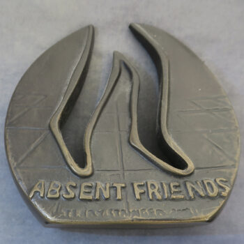 MB110196 New Zealand Absent Friends cast bronze medal sculpture by Terry Springer 2001