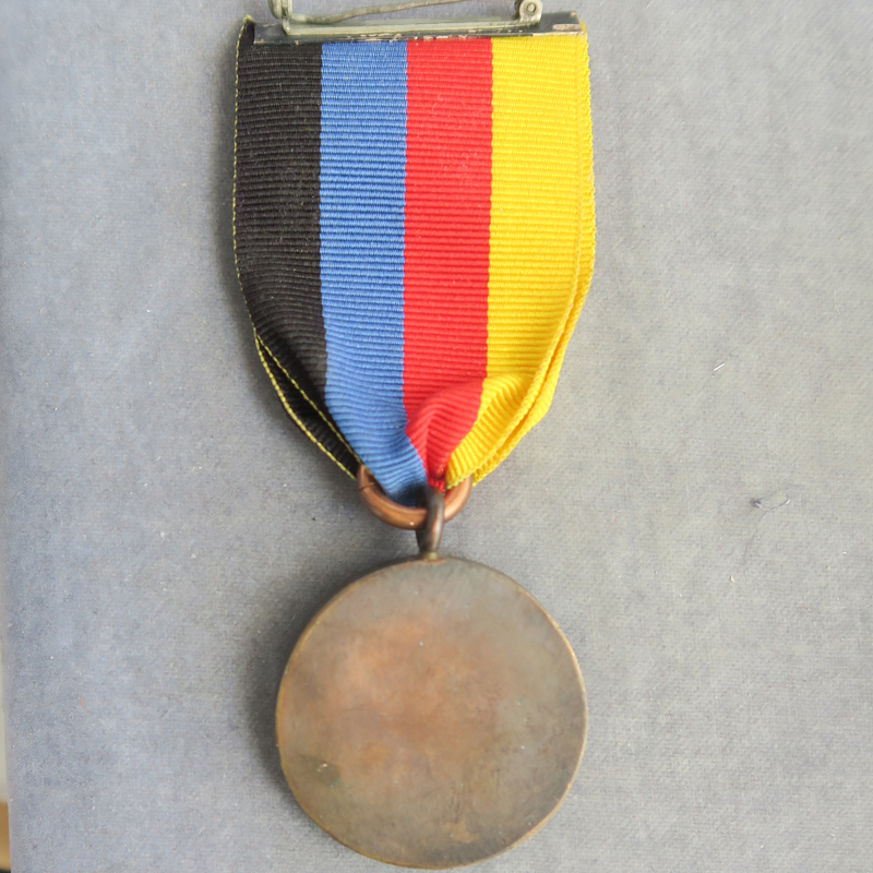 RD172 personal gift from James Malone Beach to Ron Dutton bottle top philosophy plus ribbon