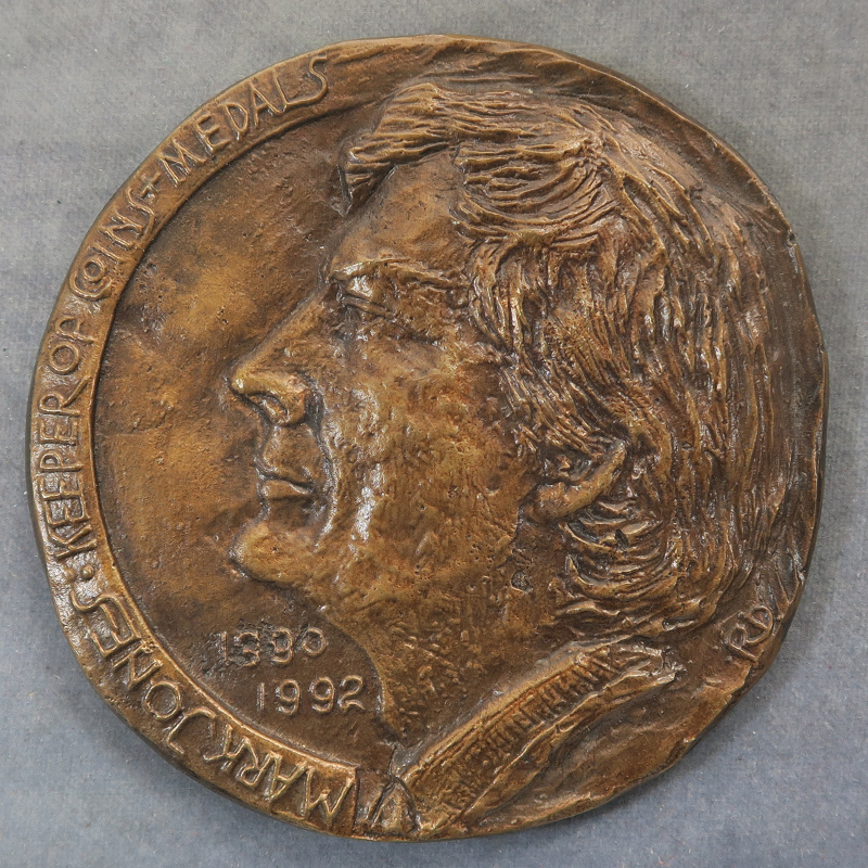 GB Mark Jones Keeper Coins & Medals British Museum landscape bronze medal 1992 by Ron Dutton RD214